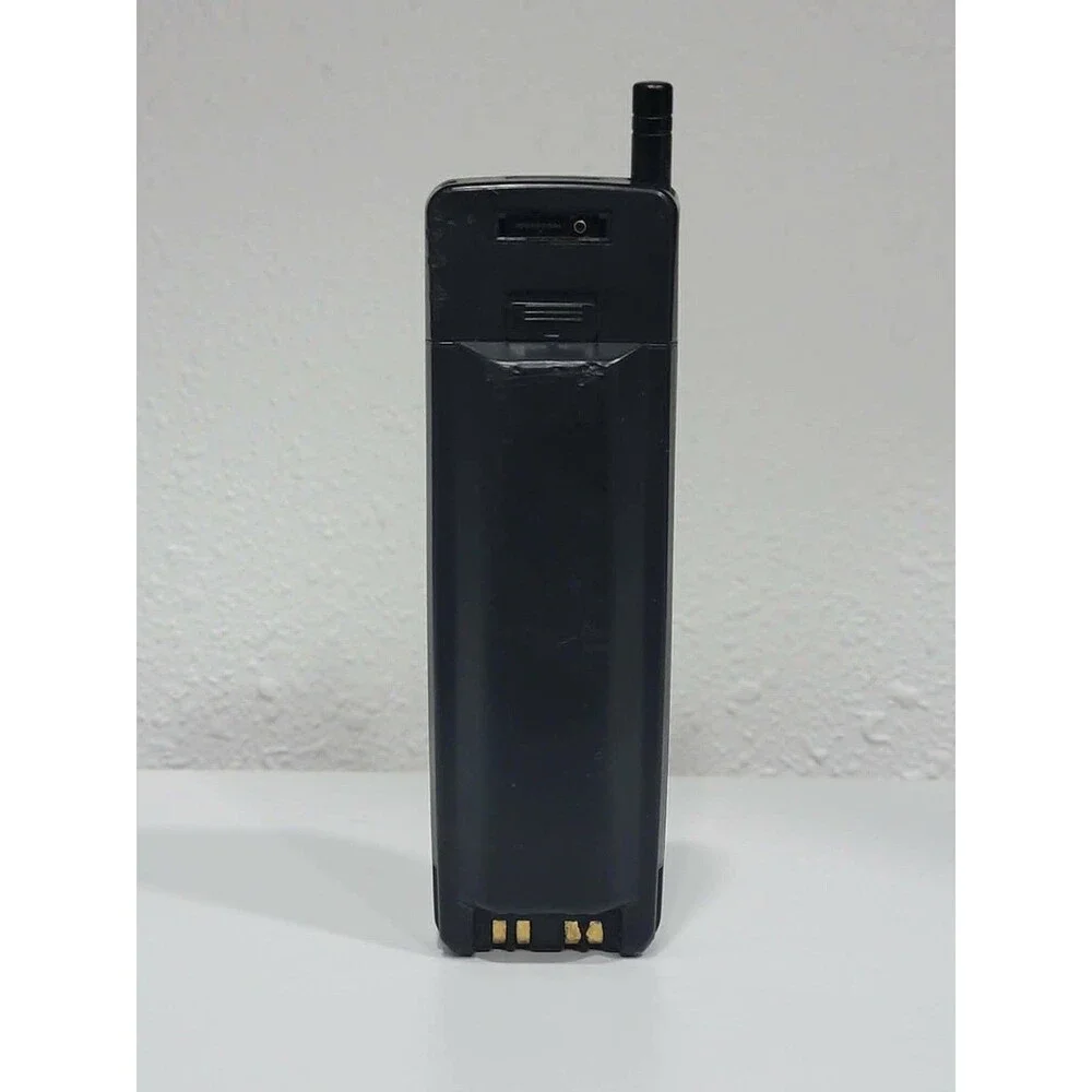 Vintage Y2K 2000 - AudioVox CDM 3000XL. Mobile Cell Phone - Untested